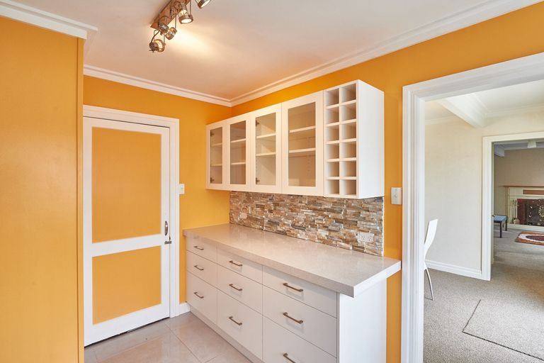 Photo of property in 1/22 Dahlia Street, Palmerston North, 4410