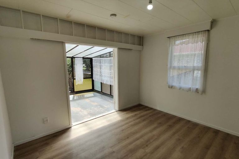 Photo of property in 35 Ashgrove Road, Mangere, Auckland, 2022