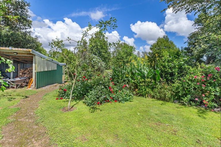 Photo of property in 52 Jacksons Road, Koputaroa, Levin, 5575