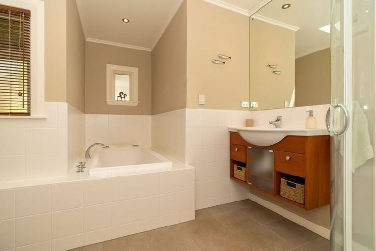 Photo of property in 117 Queens Road, Stepneyville, Nelson, 7010