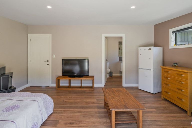 Photo of property in 40 Spikes Way, Whitianga, 3510