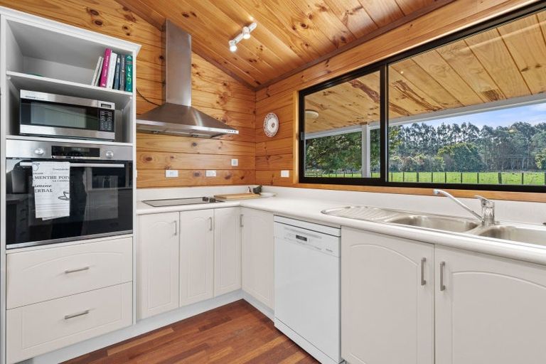 Photo of property in 119 Tararua Drive, Upper Plain, Masterton, 5888