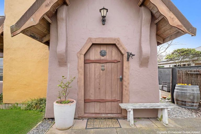 Photo of property in 8 Rosedale Place, Levin, 5510