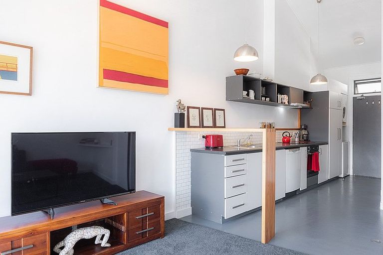 Photo of property in Hannahs Corner, 36/8 Leeds Street, Te Aro, Wellington, 6011