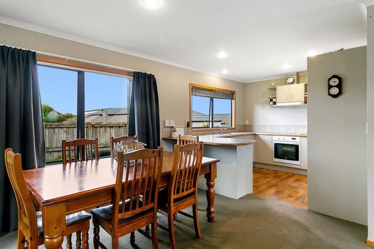 Photo of property in 20 The Grove, Nukuhau, Taupo, 3330