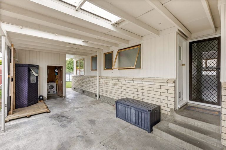 Photo of property in 17 Elliott Street, Taradale, Napier, 4112