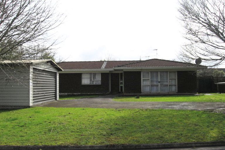 Photo of property in 11 Chantal Place, Red Hill, Papakura, 2110