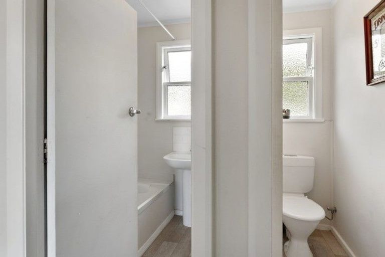 Photo of property in 6 Keys Street, Naenae, Lower Hutt, 5011