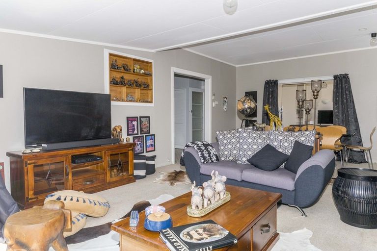 Photo of property in 37 Gordon Street, Dannevirke, 4930