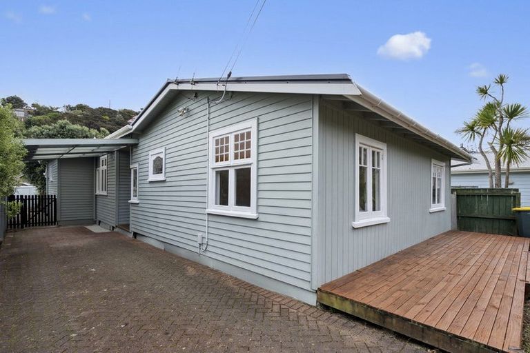 Photo of property in 41 Cluny Road, Plimmerton, Porirua, 5026