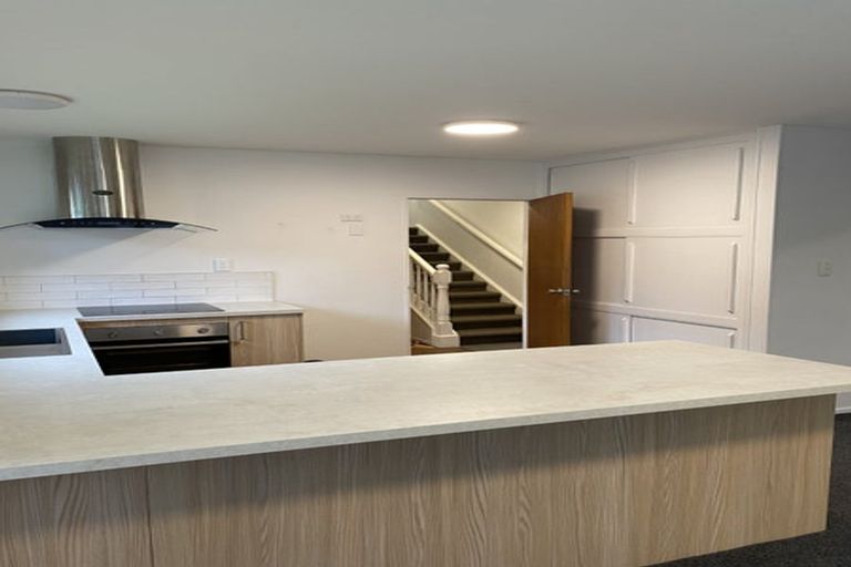 Photo of property in 1/27 Thorrington Road, Cashmere, Christchurch, 8022