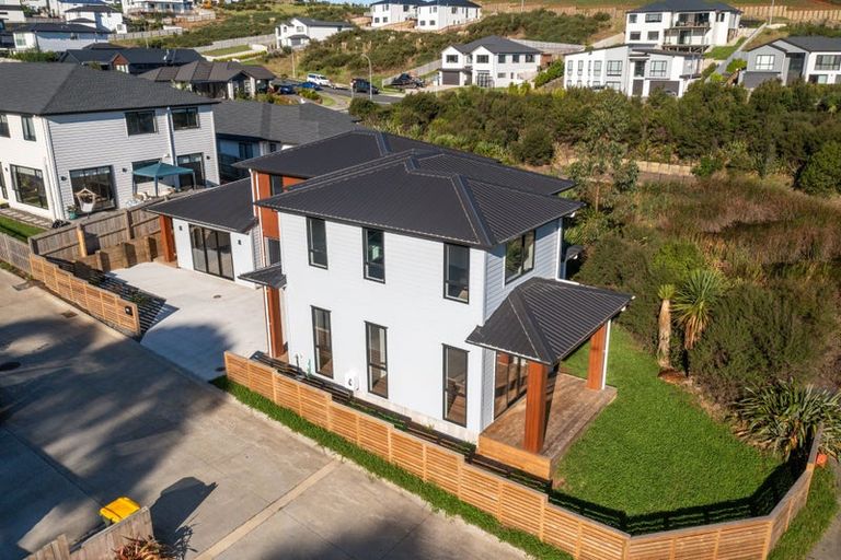 Photo of property in 3 Tagish Way, Orewa, 0931