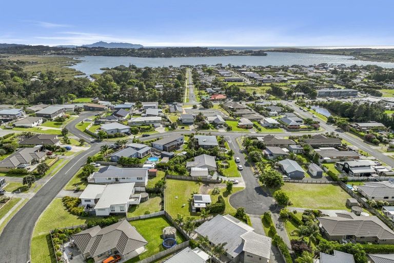 Photo of property in 6 Kakapo Way, Mangawhai, 0505
