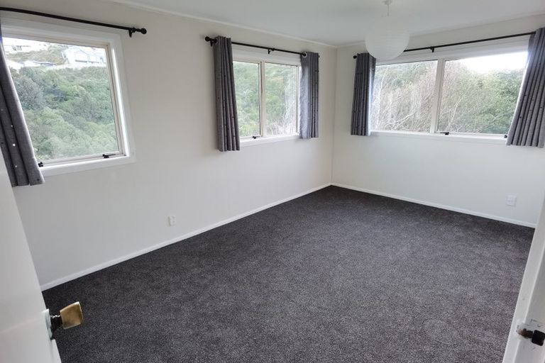 Photo of property in 54 Dominion Park Street, Johnsonville, Wellington, 6037