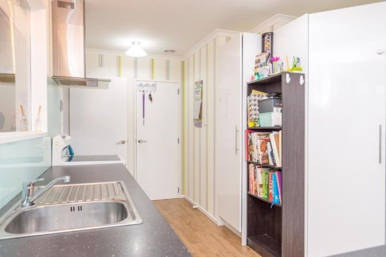 Photo of property in 6 Wills Crescent, Ashhurst, 4810