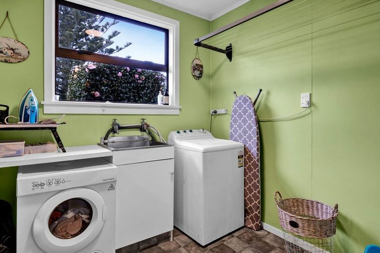 Photo of property in 35 Brown Street, Inglewood, 4330