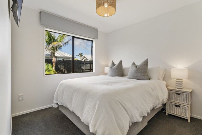 Photo of property in 2/4 Mardi Place, Mount Maunganui, 3116