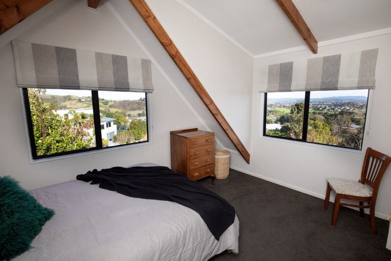 Photo of property in 6 Philomel Crest, Welcome Bay, Tauranga, 3112