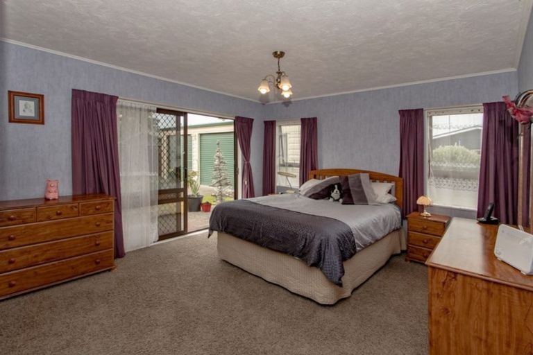 Photo of property in 149 Tait Drive, Greenmeadows, Napier, 4112