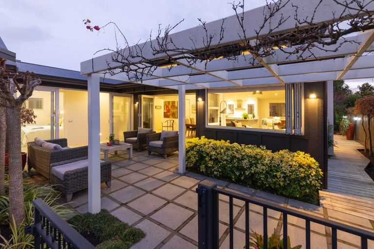 Photo of property in 64 Ihaka Street, Hokowhitu, Palmerston North, 4410