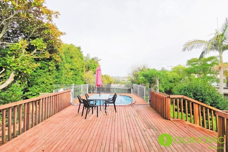 Photo of property in 1/4 Raines Avenue, Forrest Hill, Auckland, 0620