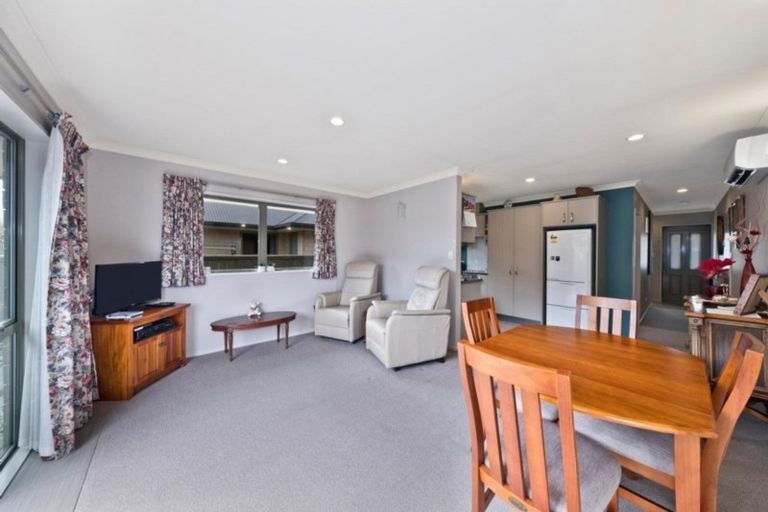 Photo of property in 2/9 Sails Street, Papanui, Christchurch, 8053