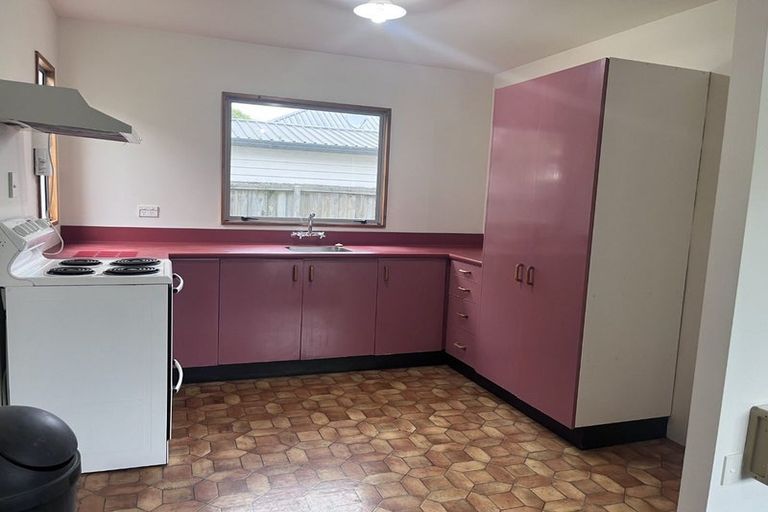 Photo of property in 3/72 Wainui Street, Riccarton, Christchurch, 8041