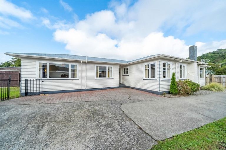 Photo of property in 70 Westminster Road, Wainuiomata, Lower Hutt, 5014