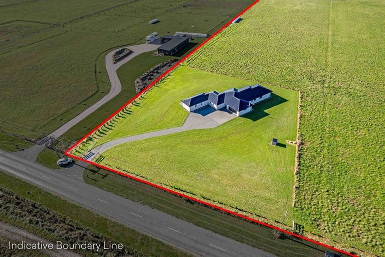 Photo of property in 194 Curraghs Road, Rolleston, 7675