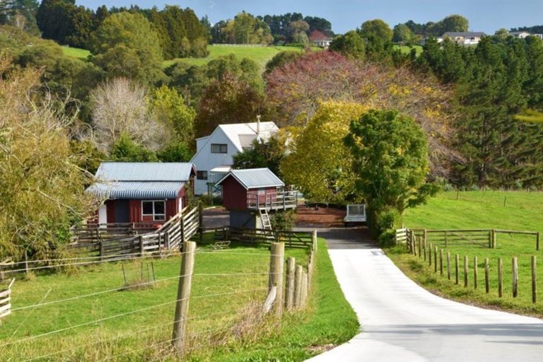 Photo of property in 67 Conroy Road, Glenbrook, Waiuku, 2681