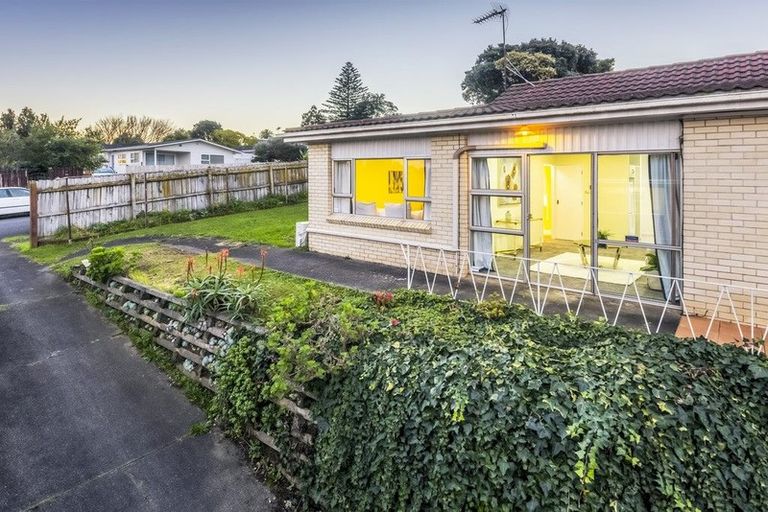 Photo of property in 1/13 Heron Place, Pakuranga Heights, Auckland, 2010