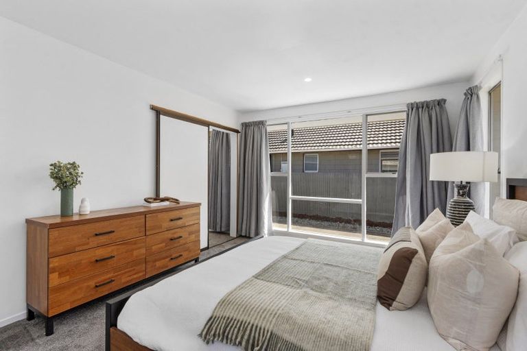 Photo of property in 465 Mairehau Road, Parklands, Christchurch, 8083