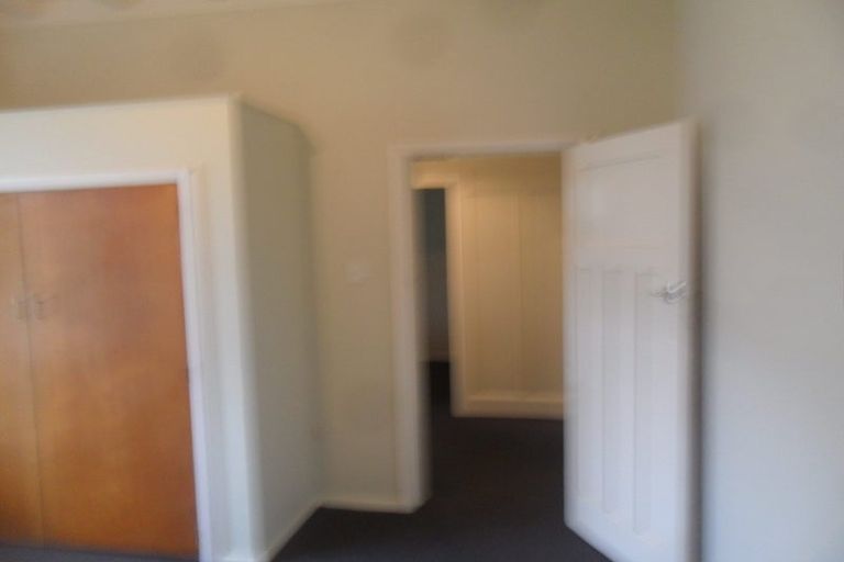 Photo of property in 3/25 Farm Road, Northland, Wellington, 6012