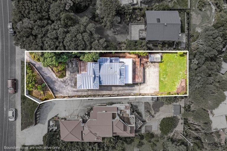 Photo of property in 84 Wade River Road, Stanmore Bay, Whangaparaoa, 0932