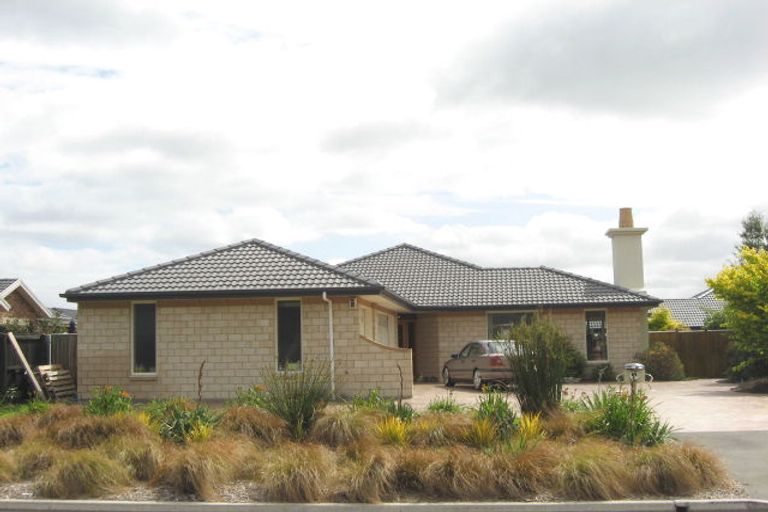 Photo of property in 521 Bower Avenue, Parklands, Christchurch, 8083