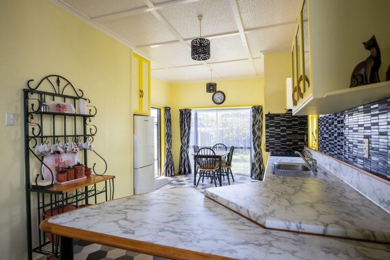 Photo of property in 57 Record Street, Fitzroy, New Plymouth, 4312