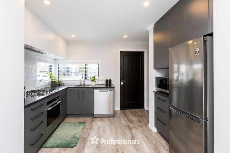 Photo of property in 7 Reakes Crescent, Wallaceville, Upper Hutt, 5018