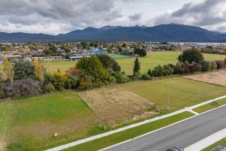 Photo of property in 55 Tukare Loop, Te Anau, 9600