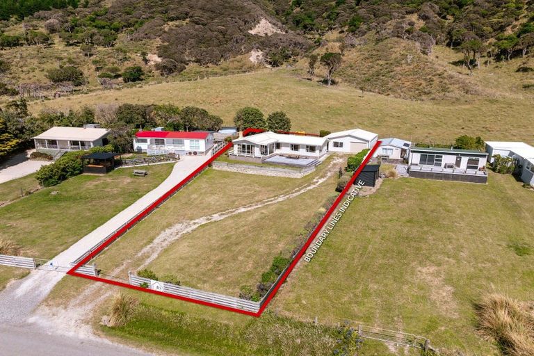 Photo of property in 879 Mataikona Road, Mataikona, Masterton, 5889