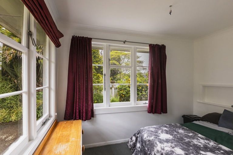 Photo of property in 243 State Highway 2, Clive, 4102