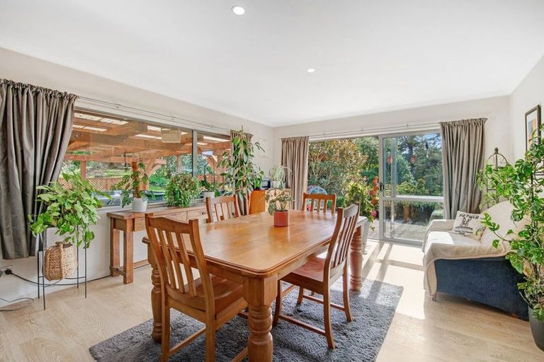 Photo of property in 42 Urumaraki Avenue, Helensville, 0800