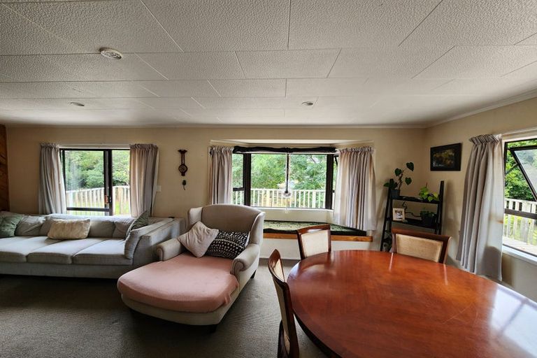 Photo of property in 296a One Tree Point Road, One Tree Point, 0118