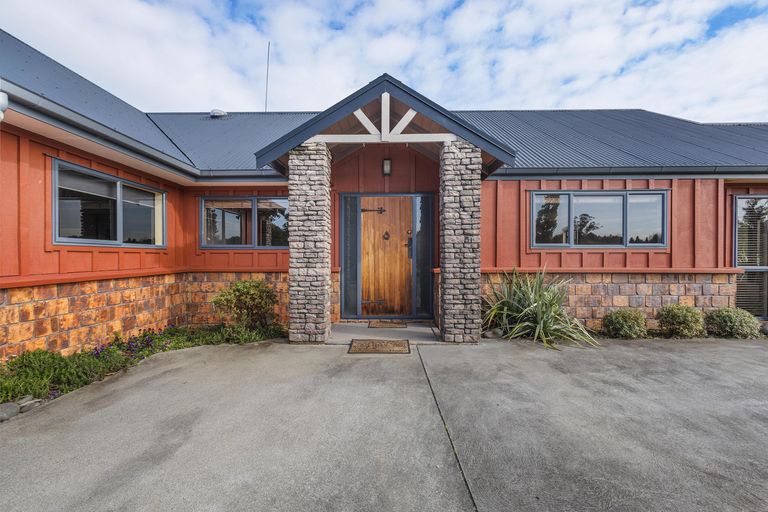 Photo of property in 77 Aubin Close, Pirongia, 3802