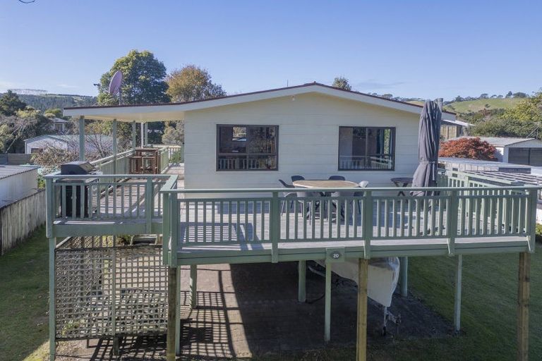 Photo of property in 20 Oyster Drive, Cooks Beach, Whitianga, 3591