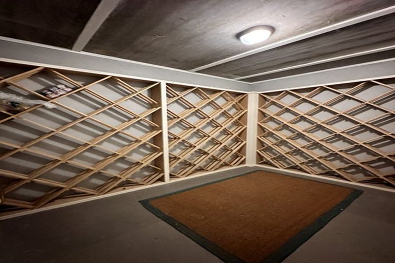 Photo of property in 15 Cambridge Terrace, Devonport, Auckland, 0624