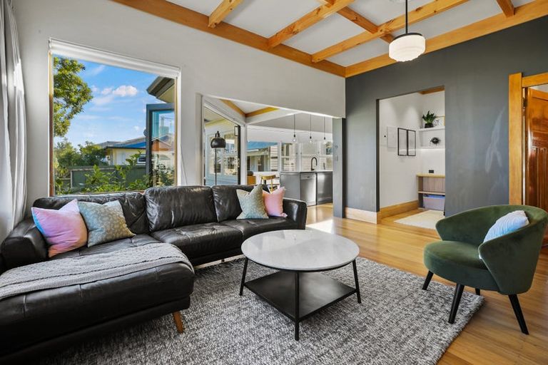 Photo of property in 77 Te Aroha Street, Hamilton East, Hamilton, 3216