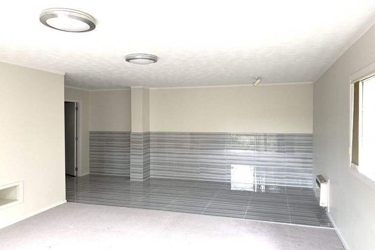 Photo of property in 88 Stapleford Crescent, Browns Bay, Auckland, 0630