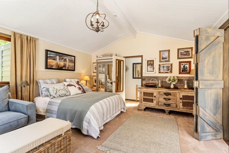 Photo of property in 893 Takatu Road, Tawharanui Peninsula, Warkworth, 0986