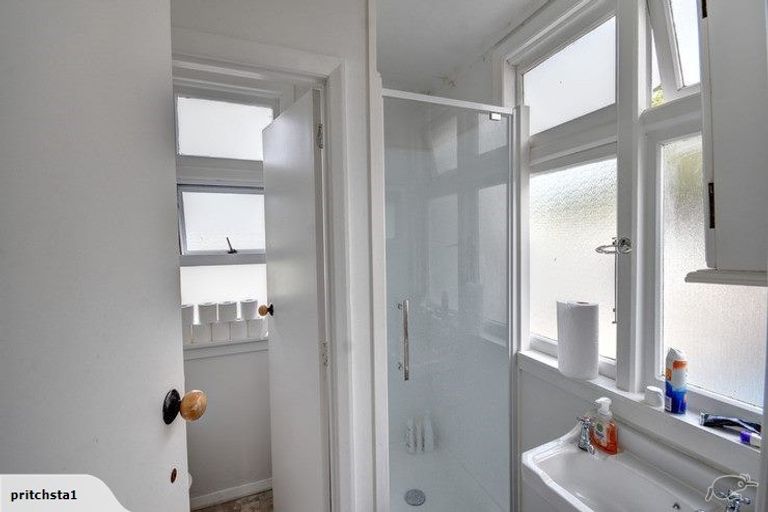 Photo of property in 84 Queen Street, North Dunedin, Dunedin, 9016