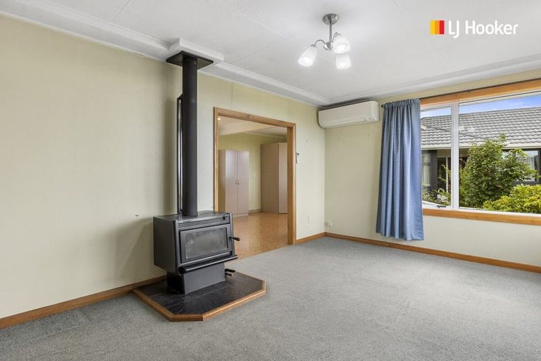 Photo of property in 17 Salmond Street, Halfway Bush, Dunedin, 9010